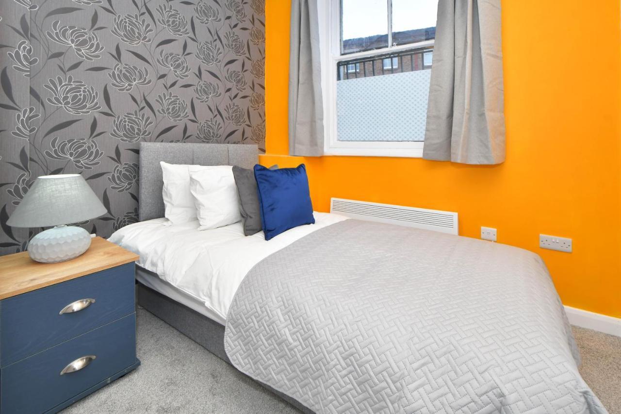 Appartement Westport Road à Stoke-on-Trent Extérieur photo